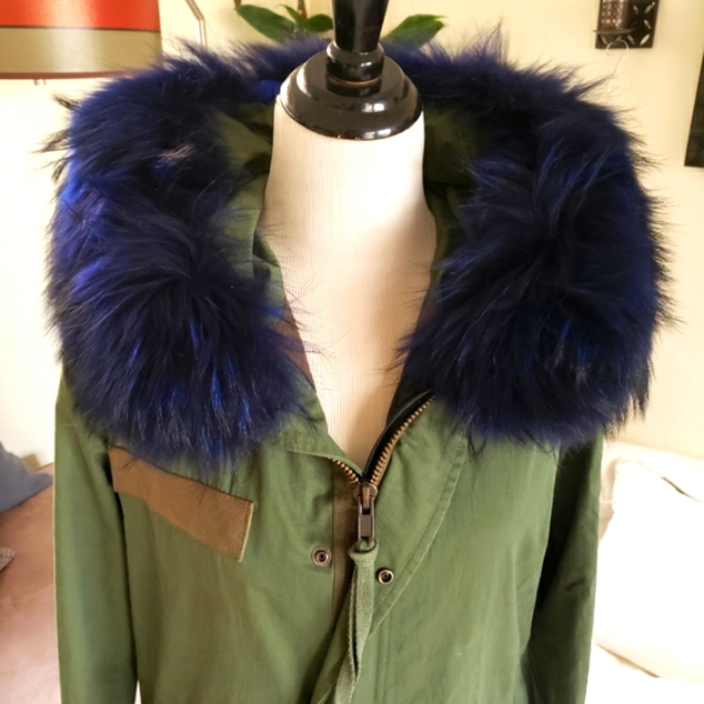 Winter parka with real fur collar